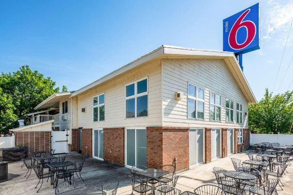 MOTEL 6 CLARKSTON (Clarkston)